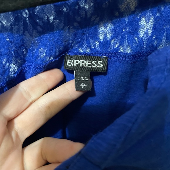 Accepting any offer on this 
Express top - Picture 2 of 3